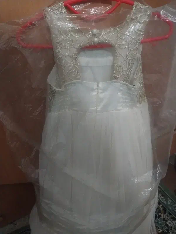 لباس عروس دخترانه مناسب بچه ها|کفش و لباس بچه|گرگان, |دیوار