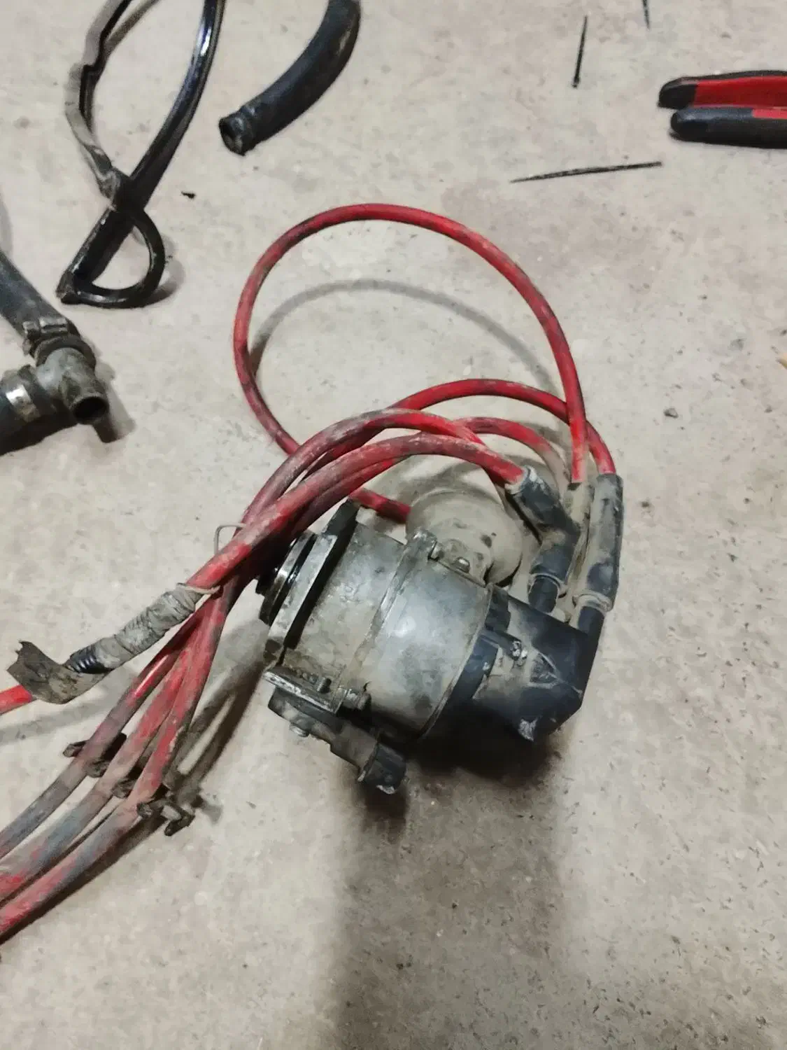 لوازم کامل کاربرات پژو 2000 هزار با تمام لوازم|قطعات یدکی و لوازم جانبی|جوانرود, |دیوار