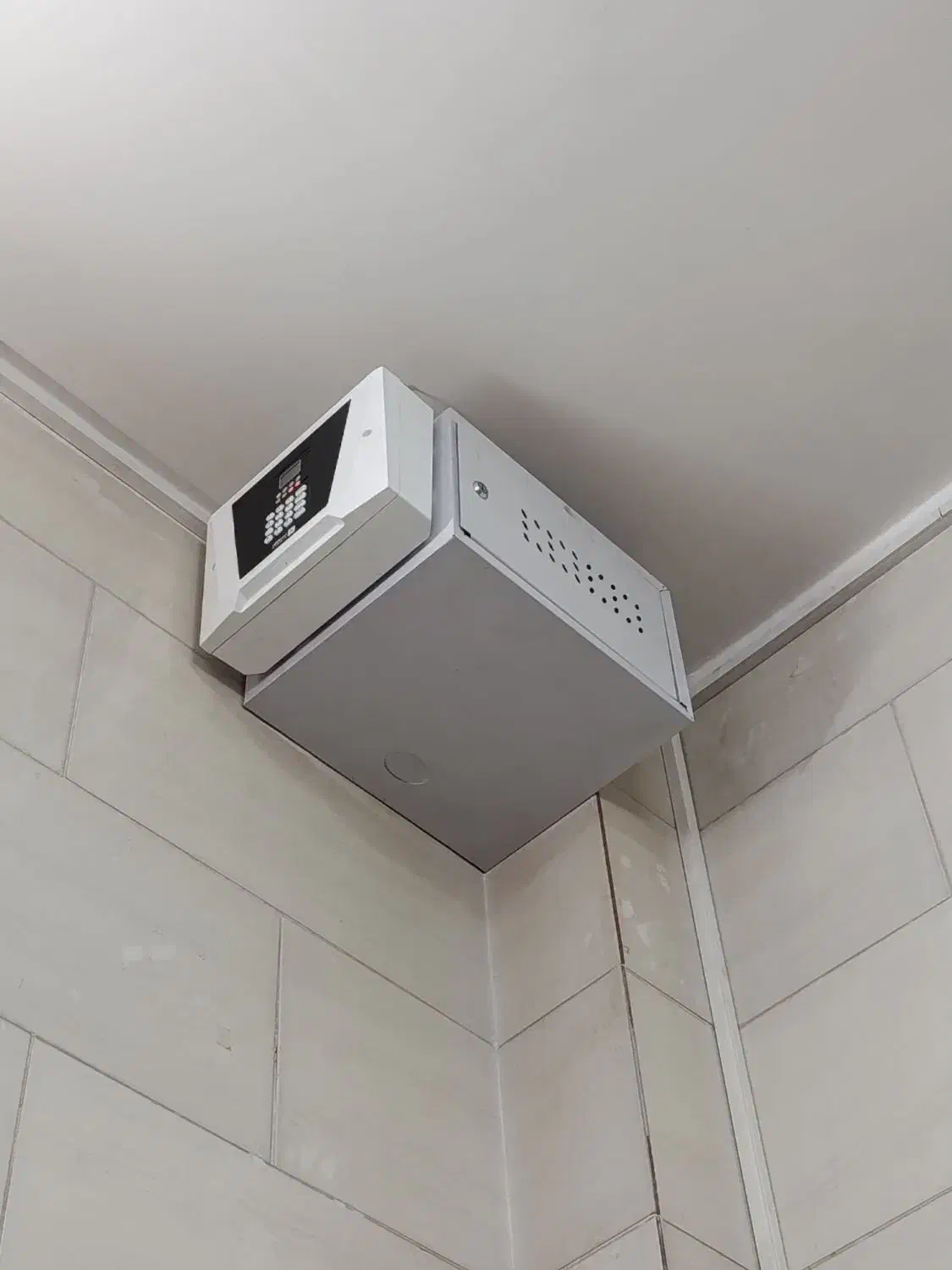 فروش و نصب سیستم های امنیتی|دوربین مداربسته|اصفهان, باغ زیار|دیوار