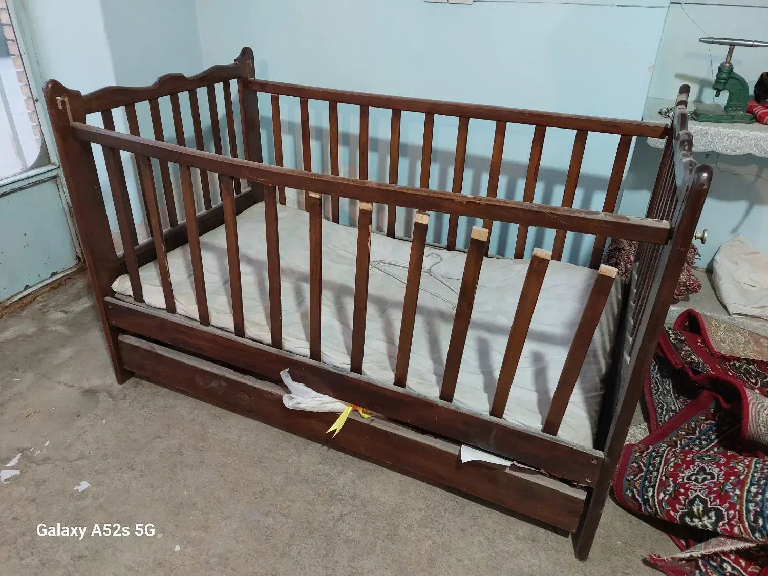 تخت کودک|تخت و صندلی بچه|کرمان, |دیوار