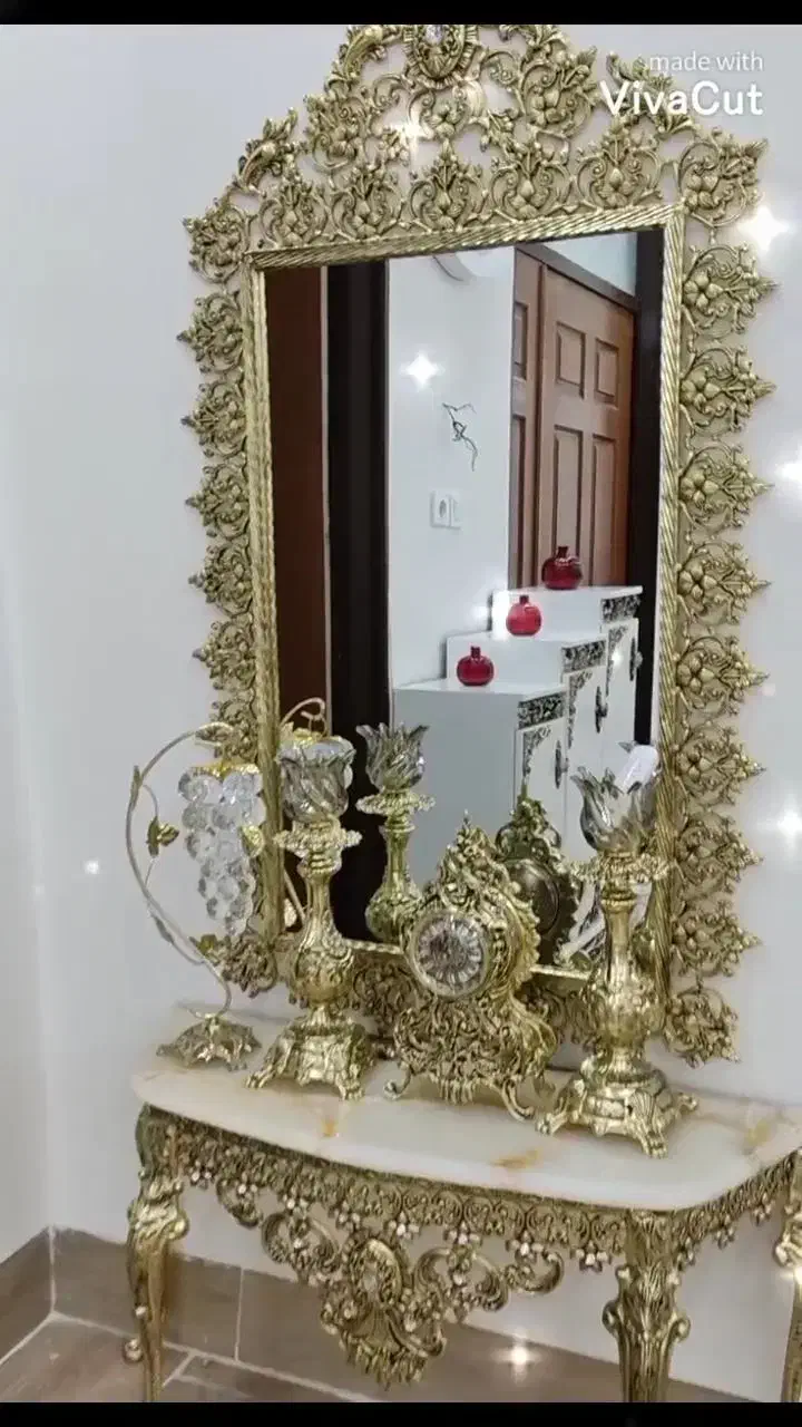 آیینه‌ و شمعدان‌|آینه|نقده, |دیوار