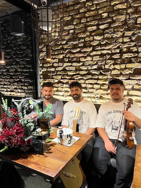 باموسیقی و سناریو، عزیزانتان را سوپرایز کنید|خدمات پذیرایی، مراسم|اصفهان, سعادت‌آباد|دیوار