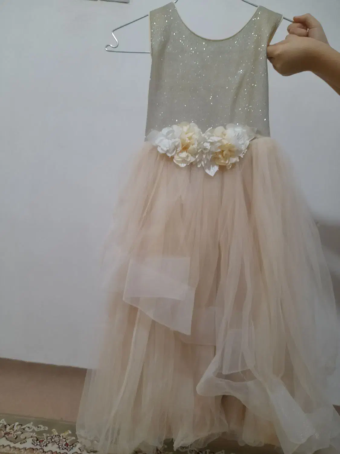 فروش لباس دخترانه|لباس|میانه, |دیوار