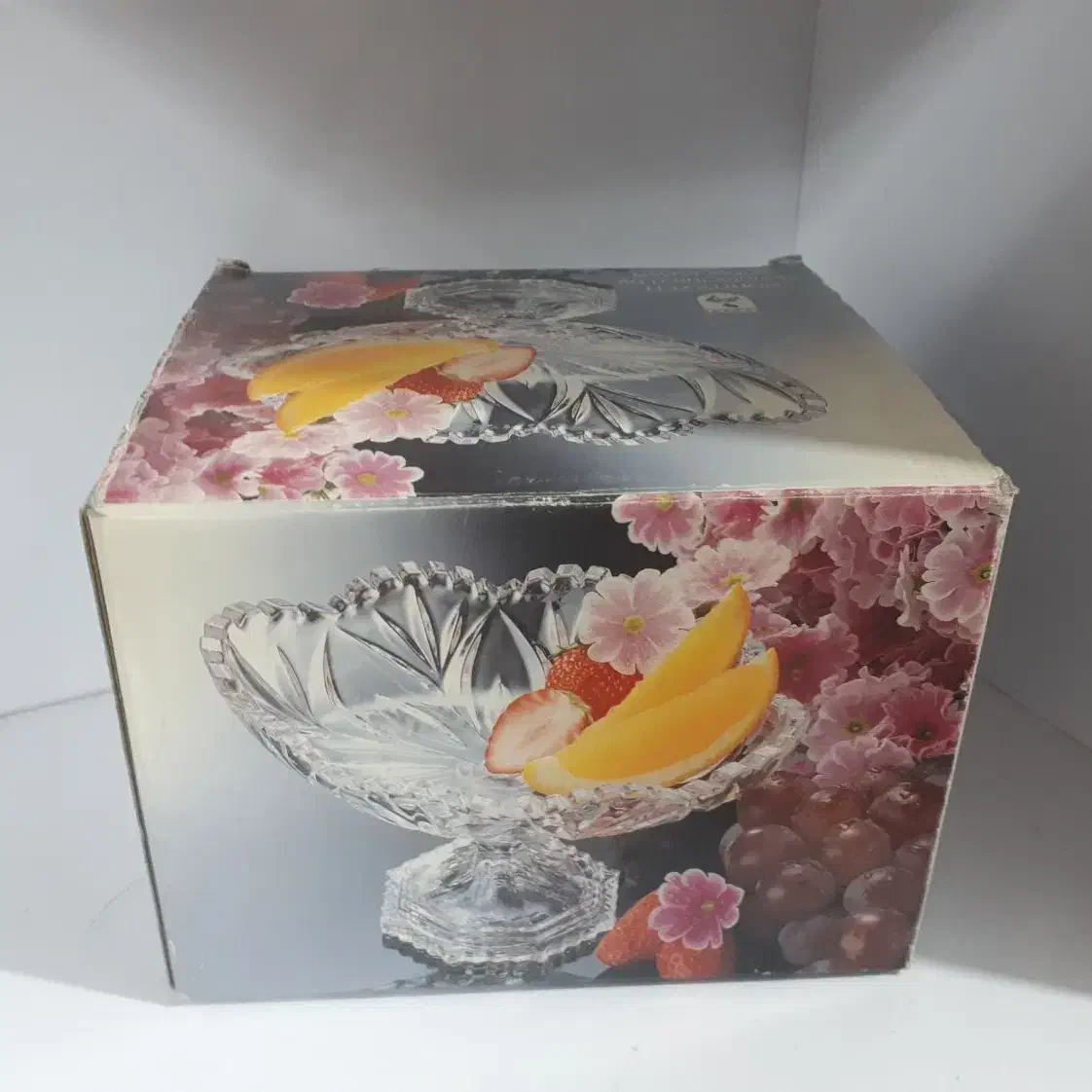 شکلات خوری|ظروف سرو و پذیرایی|رشت, رودباری|دیوار