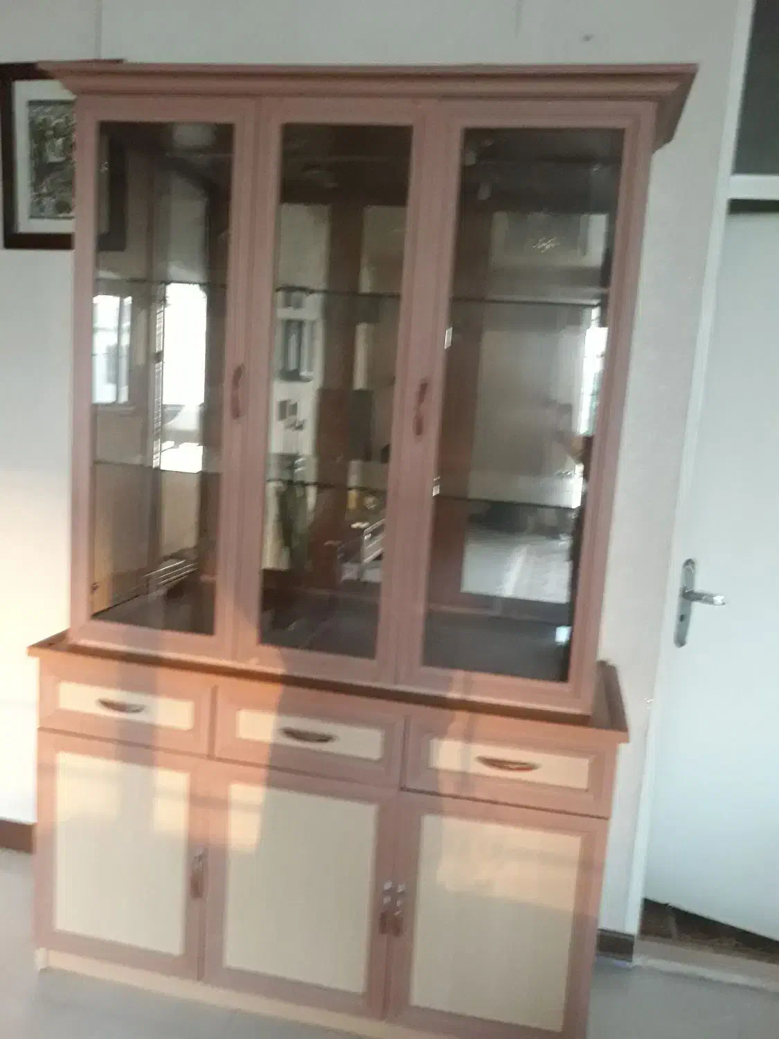 بوفه|بوفه، ویترین، کنسول|بندر انزلی, معلم|دیوار