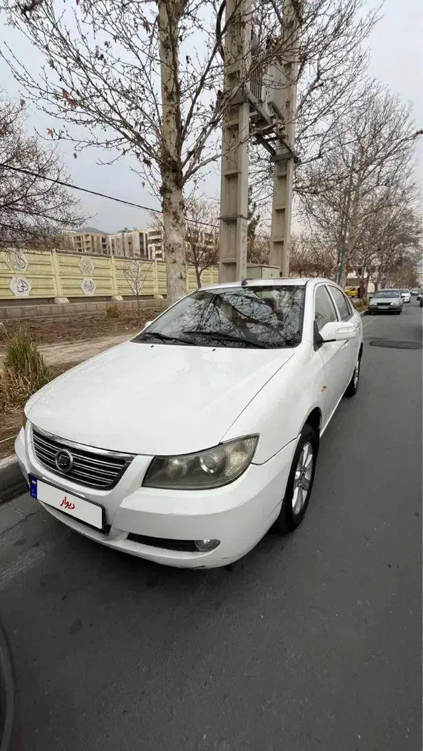 لیفان ۶۲۰ مدل ۹۲ ۱۸۰۰ فوق سالم|خودرو سواری و وانت|کرج, کوی مدرس|دیوار