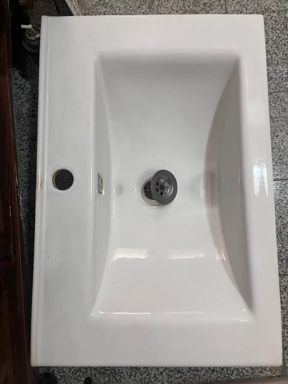 سنگ روشویی|لوازم سرویس بهداشتی|سمنان, |دیوار