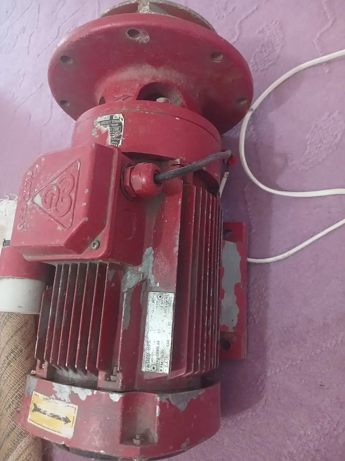 پمپ خطی پرقدرت بی صداسیرکولاتورمتورژن|آبگرمکن، پکیج، شوفاژ|ورامین, ورامین|دیوار