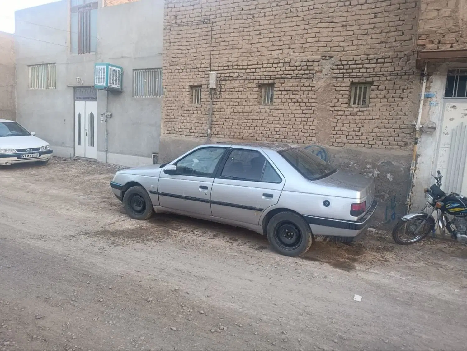 پژو405|خودرو سواری و وانت|کاشان, طالقانی|دیوار