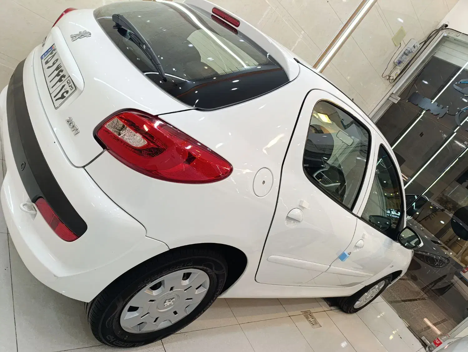 پژو 207 دنده 1402فلز  اتوگالری نبی ئی|خودرو سواری و وانت|قم, بنیاد|دیوار