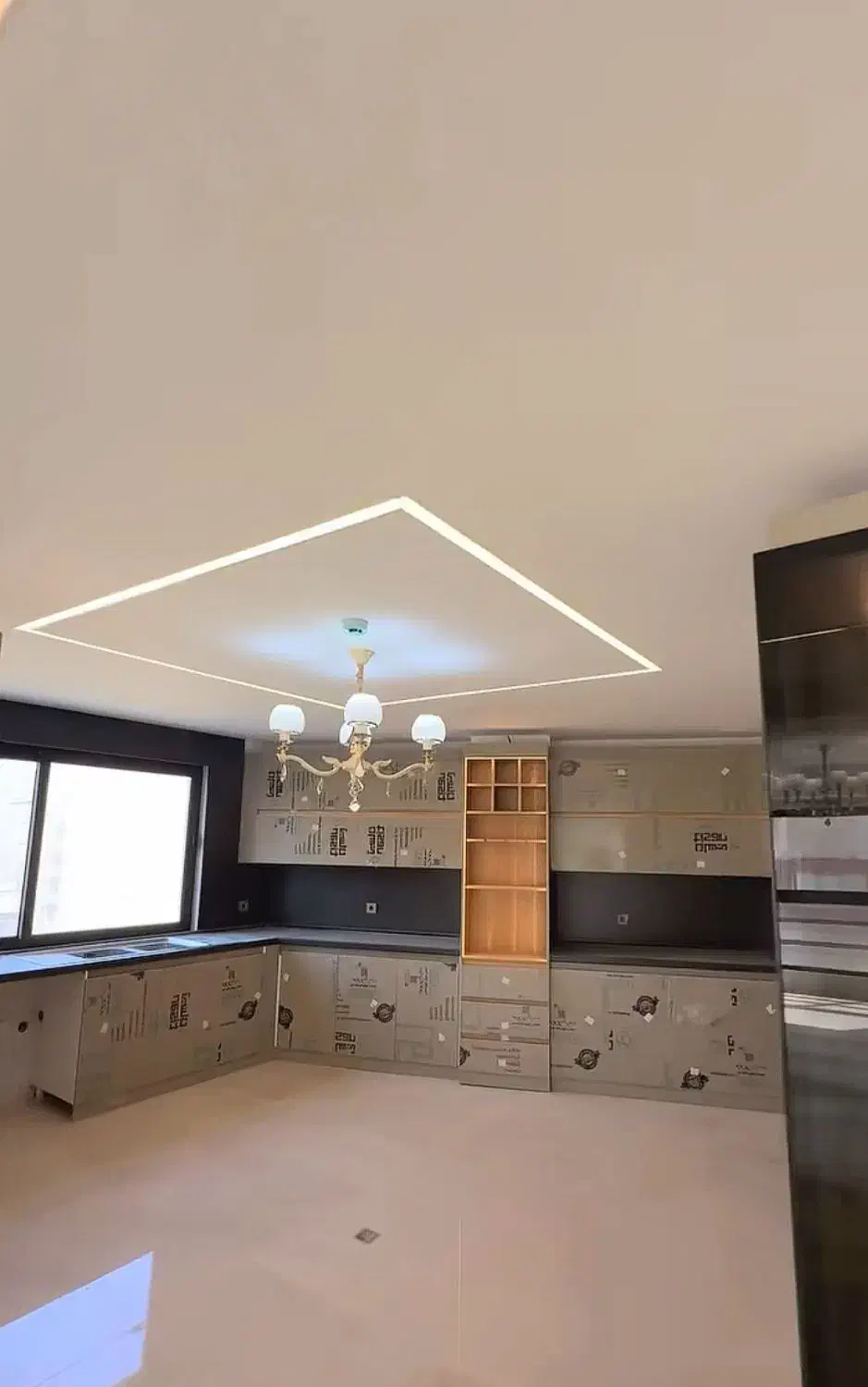 243 متر فول نصبیات / 2 پارکینگ / بدیعی / وام دار|فروش آپارتمان|ارومیه, |دیوار