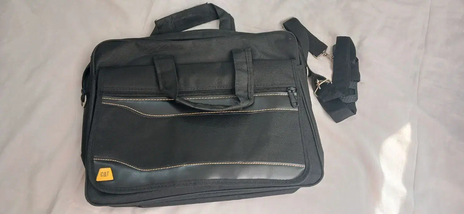 کیف اداری،دانشگاهی یا لب تاپ|کیف، کفش، کمربند|مشهد, شیرودی|دیوار