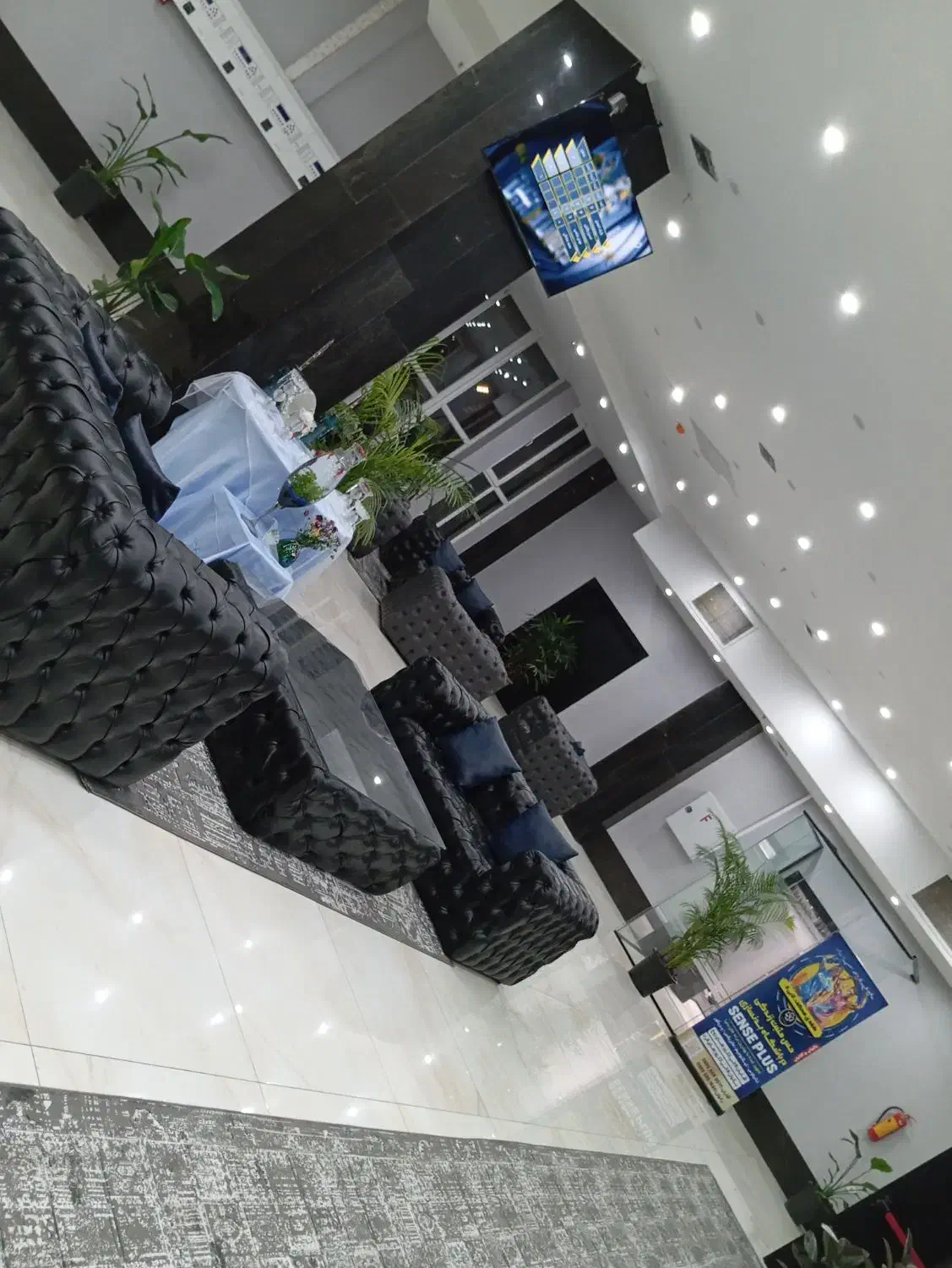 آپارتمان ۱۰۲ متر،ویو ابدی بدون مشرف،باشگاه،برج رزت