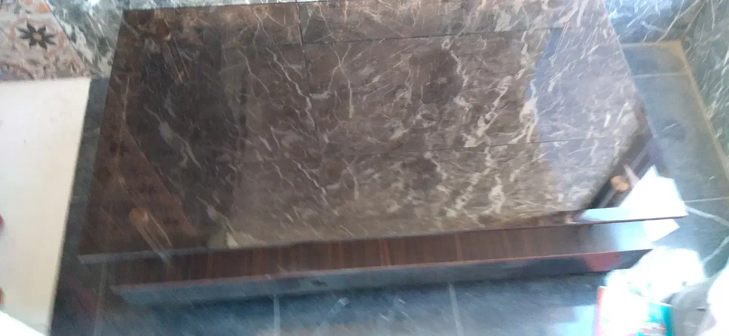 میز جلومبلی تمیز|مبلمان خانگی و میز عسلی|محلات, |دیوار