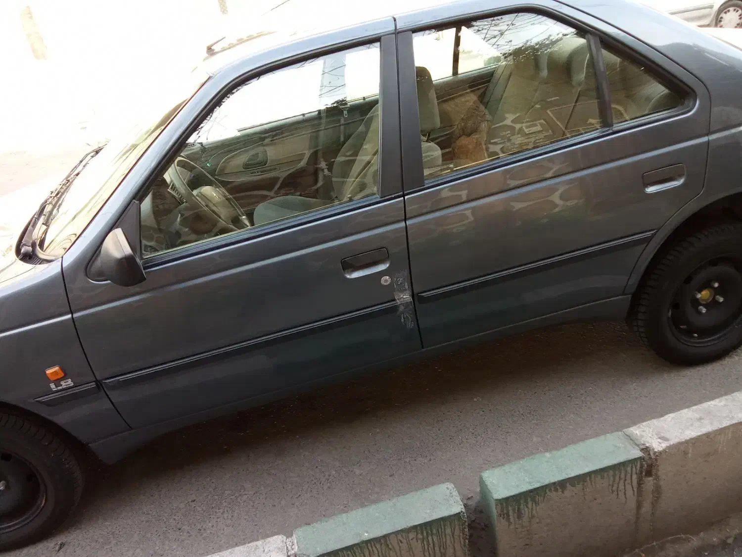 405خاکستری مدل98 معاوضه با اریسان دو کم کار|خودرو سواری و وانت|تهران, فلاح|دیوار