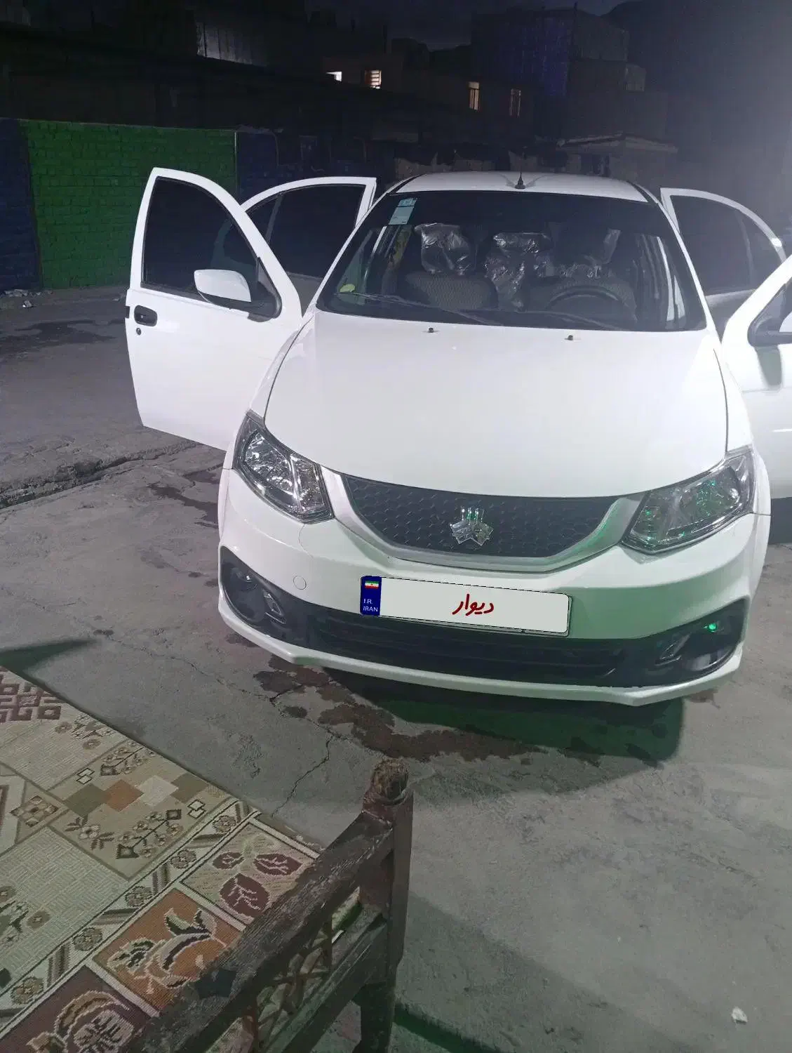 ماشین ساینا|خودرو سواری و وانت|خرم‌آباد, |دیوار