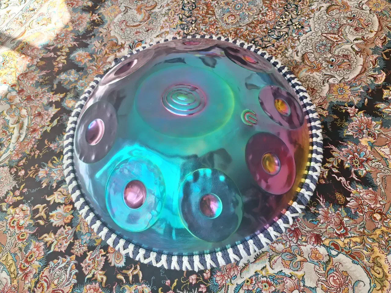 هنگدرام|درام و پرکاشن|تبریز, |دیوار