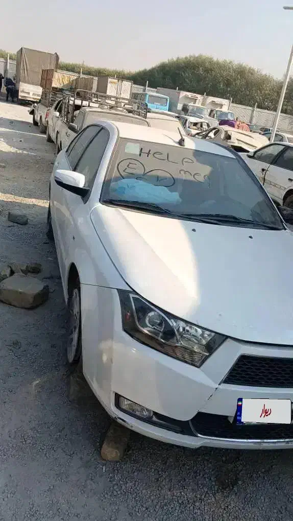 دنا‌مدل۹۴‌کم‌ضرب‌تصادفی|خودرو سواری و وانت|تهران, شهرآرا|دیوار