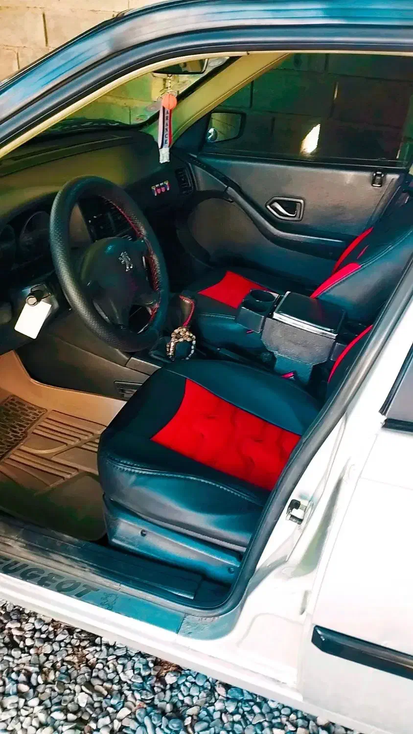 مسافر دربستی فقط به مشهد مقدس وبلعکس|خدمات حمل و نقل|خان ببین, |دیوار