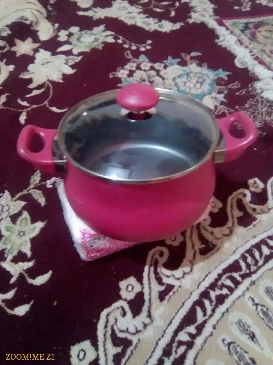 قابلمه نچسب کوچک نونو آکبند اصلا استفاده نشده است|ظروف پخت‌وپز|مشهد, مشکینی (شهرک غرب)|دیوار