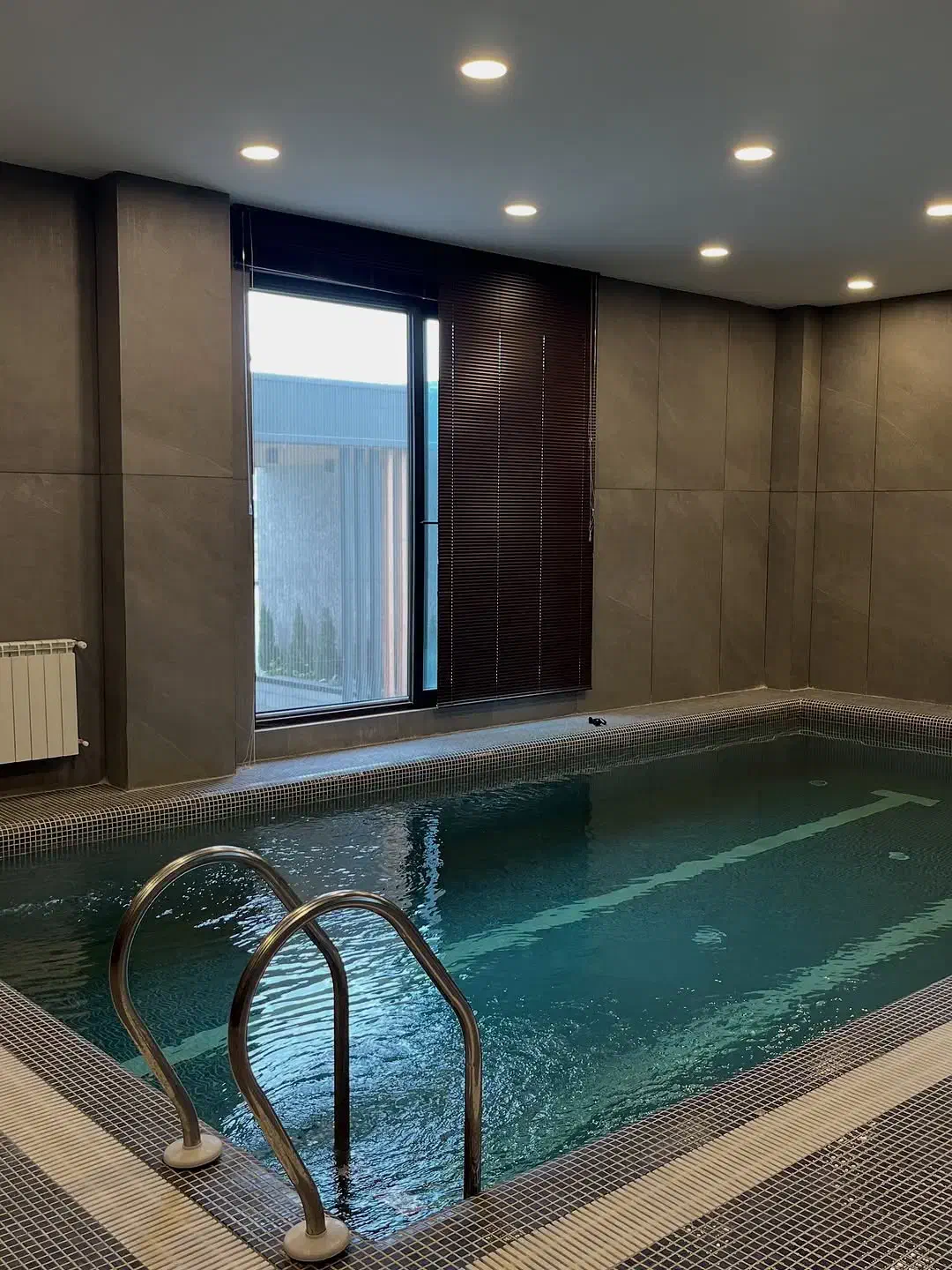 فروش ویلا مدرن فول فرنیش|فروش خانه و ویلا|سلمانشهر, |دیوار