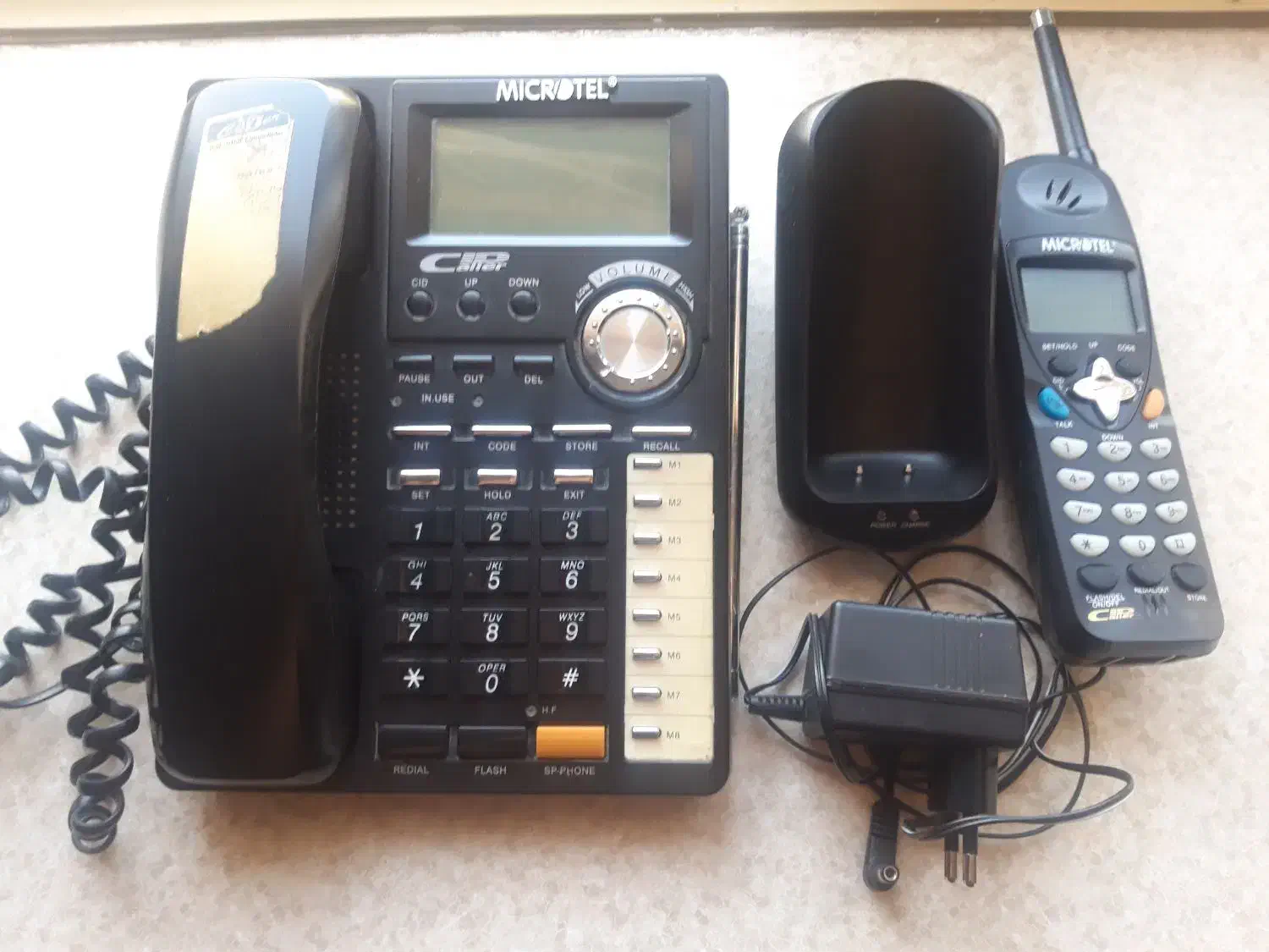 یک دستگاه تلفن بیسیم تکنوتل|تلفن رومیزی|کرج, فاز ۴ مهرشهر|دیوار