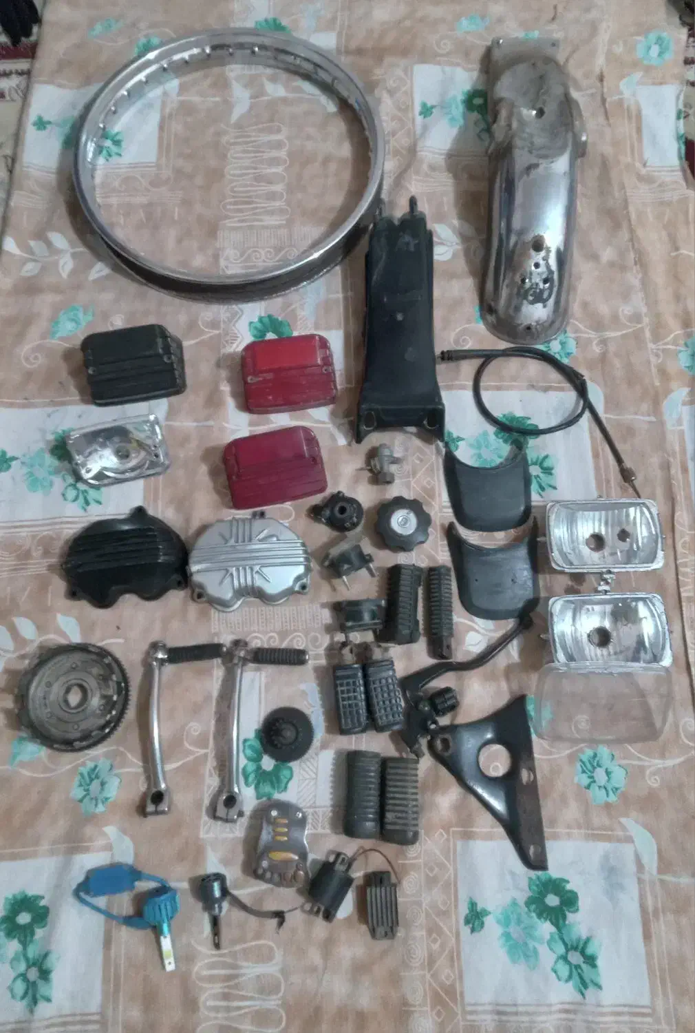 لوازم موتور|قطعات یدکی و لوازم جانبی|گرگان, |دیوار