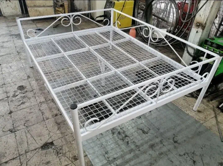 ساخت انواع تخت اهنی|عمدهفروشی|زرند, |دیوار