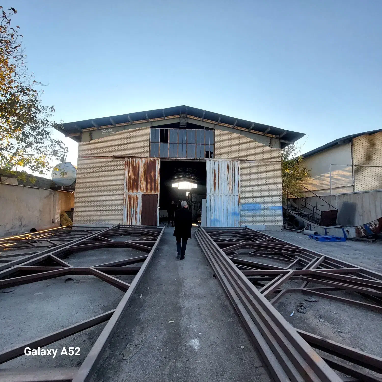 ۱۴۰۰متر*۴۰۰متر سالن ارتفاع ۸،|فروش دفتر صنعتی، کشاورزی، تجاری|رباطکریم, انجم آباد|دیوار