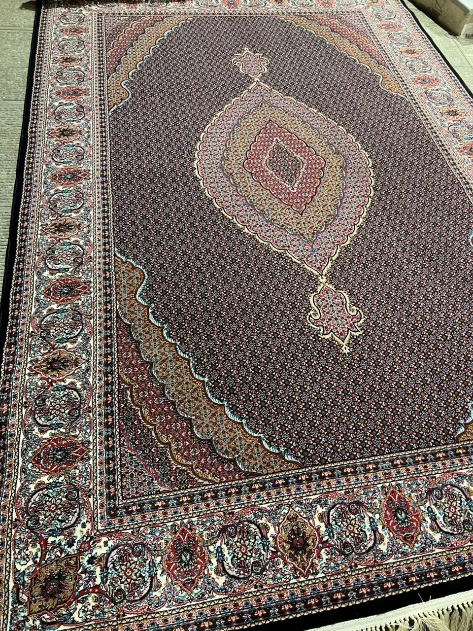 شش عدد ماهی اصل|فرش|مرند, |دیوار