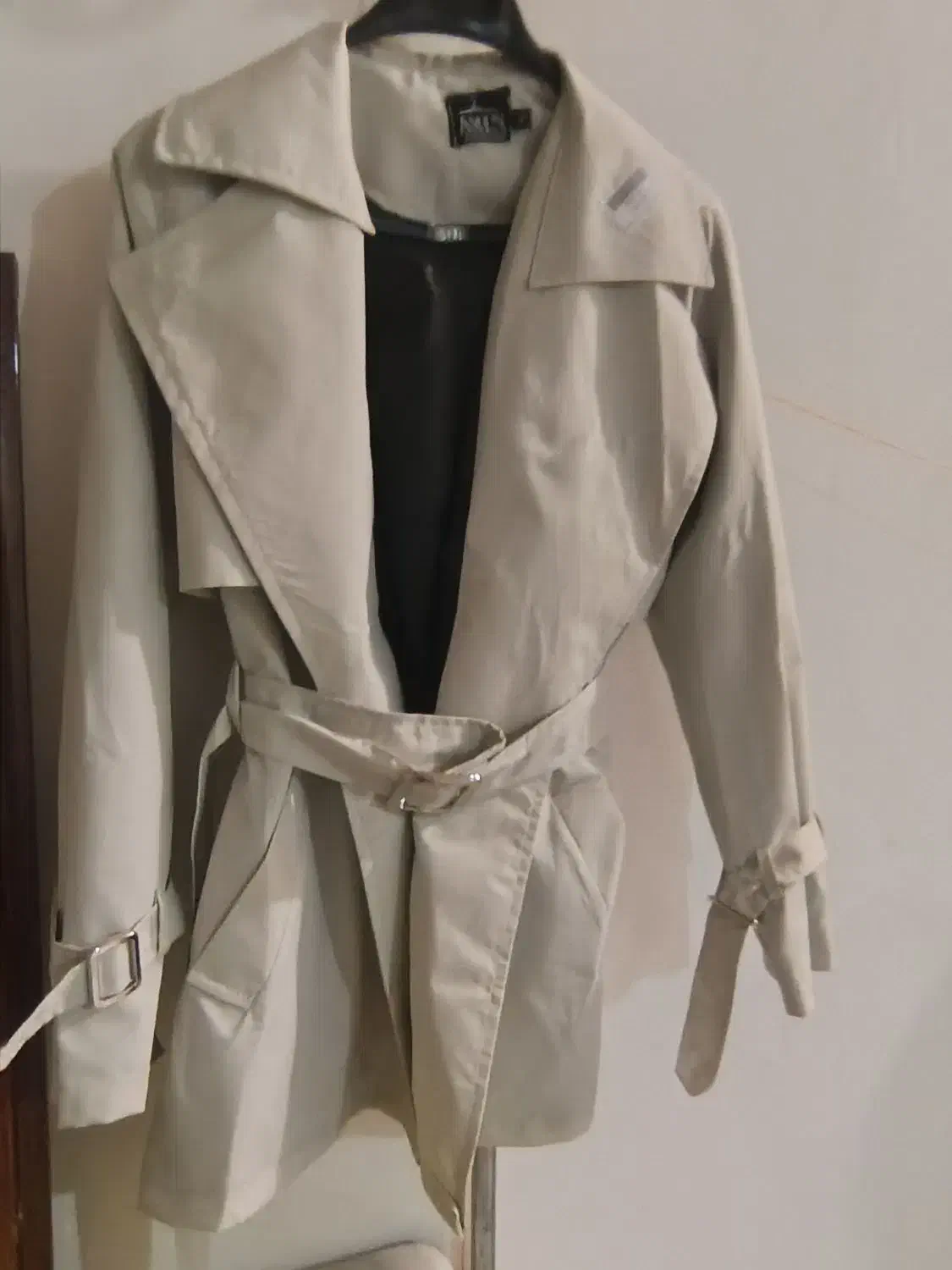 بارانی نو|لباس|اردبیل, |دیوار