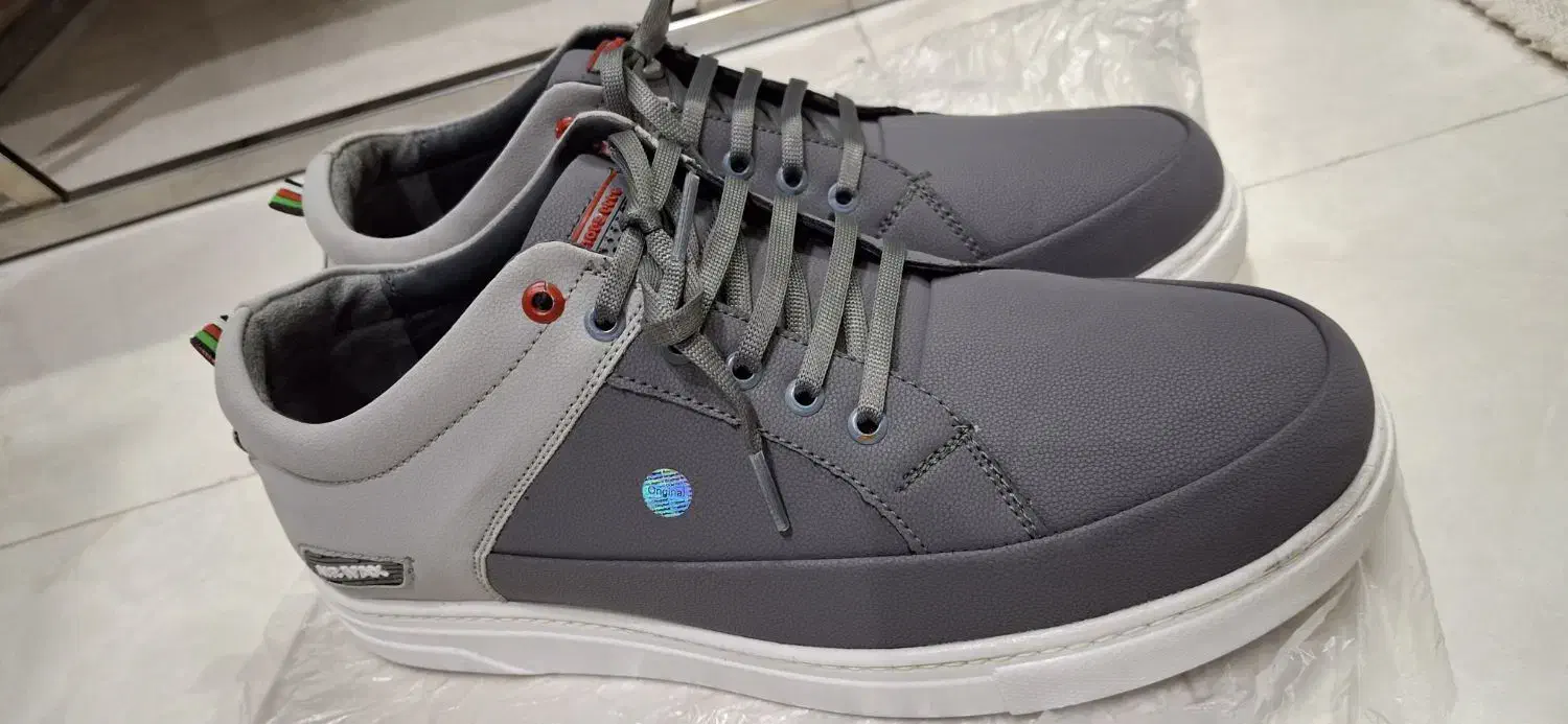 کفش مردانه سایز 43 قیمت یک میلیون|کیف، کفش، کمربند|مشگین شهر, |دیوار