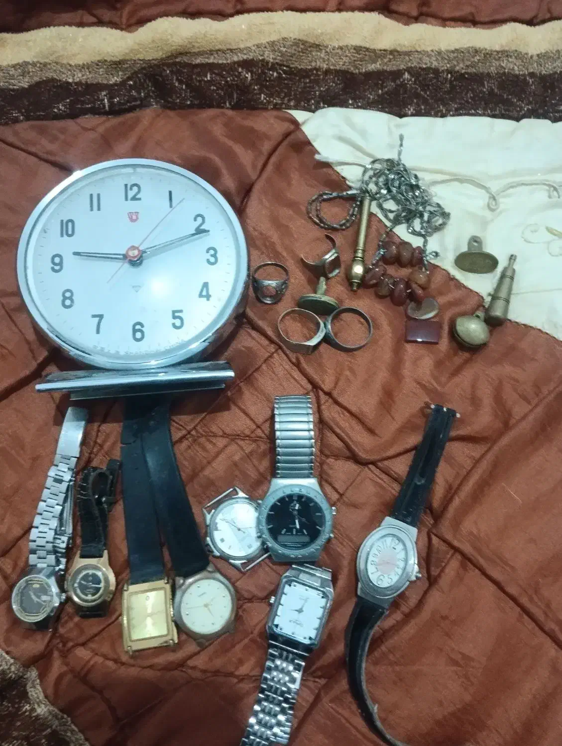 ساعت،گوشی،وسایل تزیینی،ماشین سرتراشی|ساعت|فسا, |دیوار