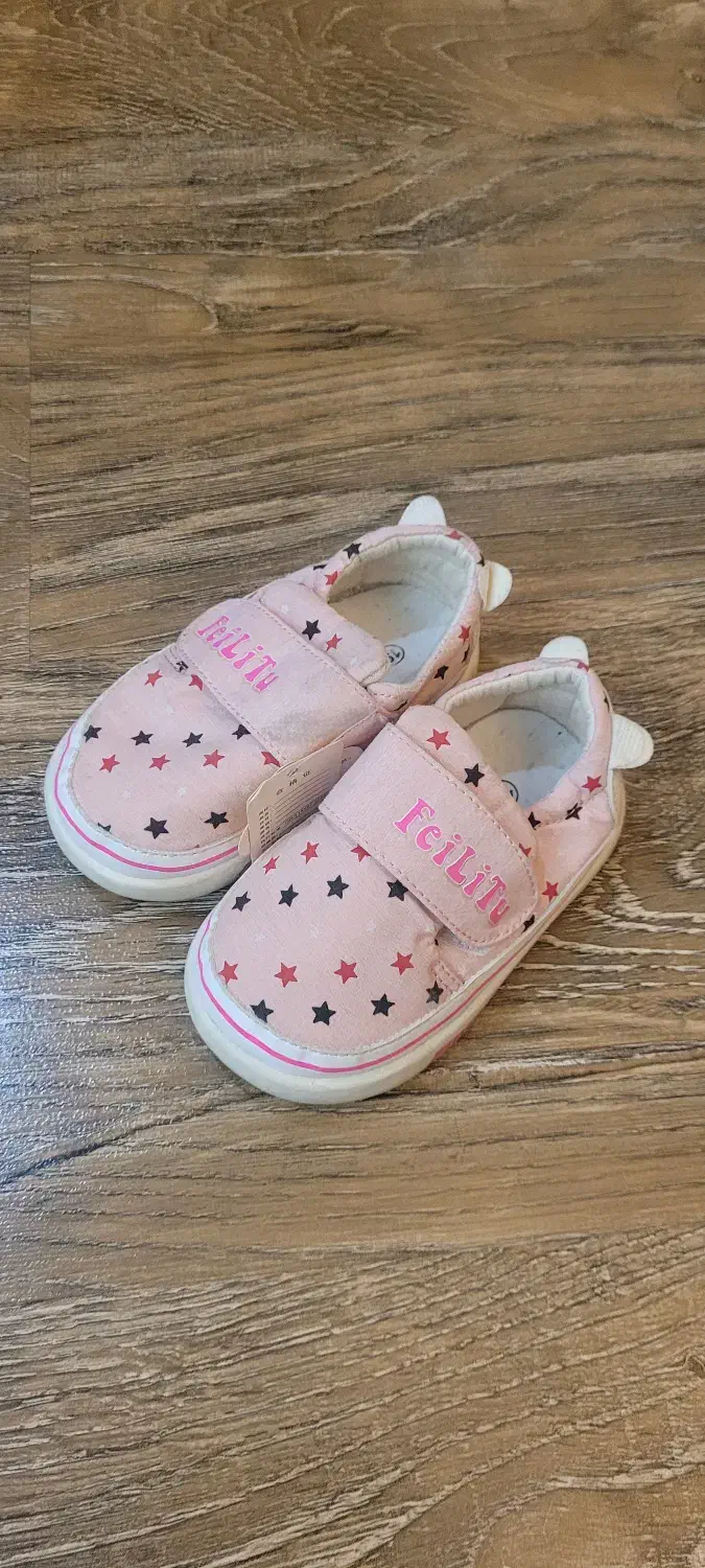 کفش بچگونه دخترونه پاپوش خارجی|کفش و لباس بچه|شاهرود, |دیوار