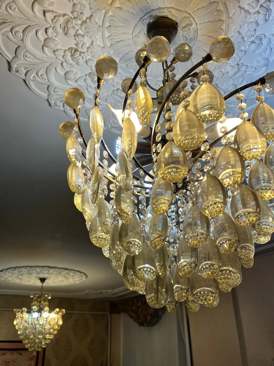 فروش دو عدد لوستر ۸ شاخه ۵۰ سانت|لوستر و چراغ آویز|رشت, استقامت ۱|دیوار