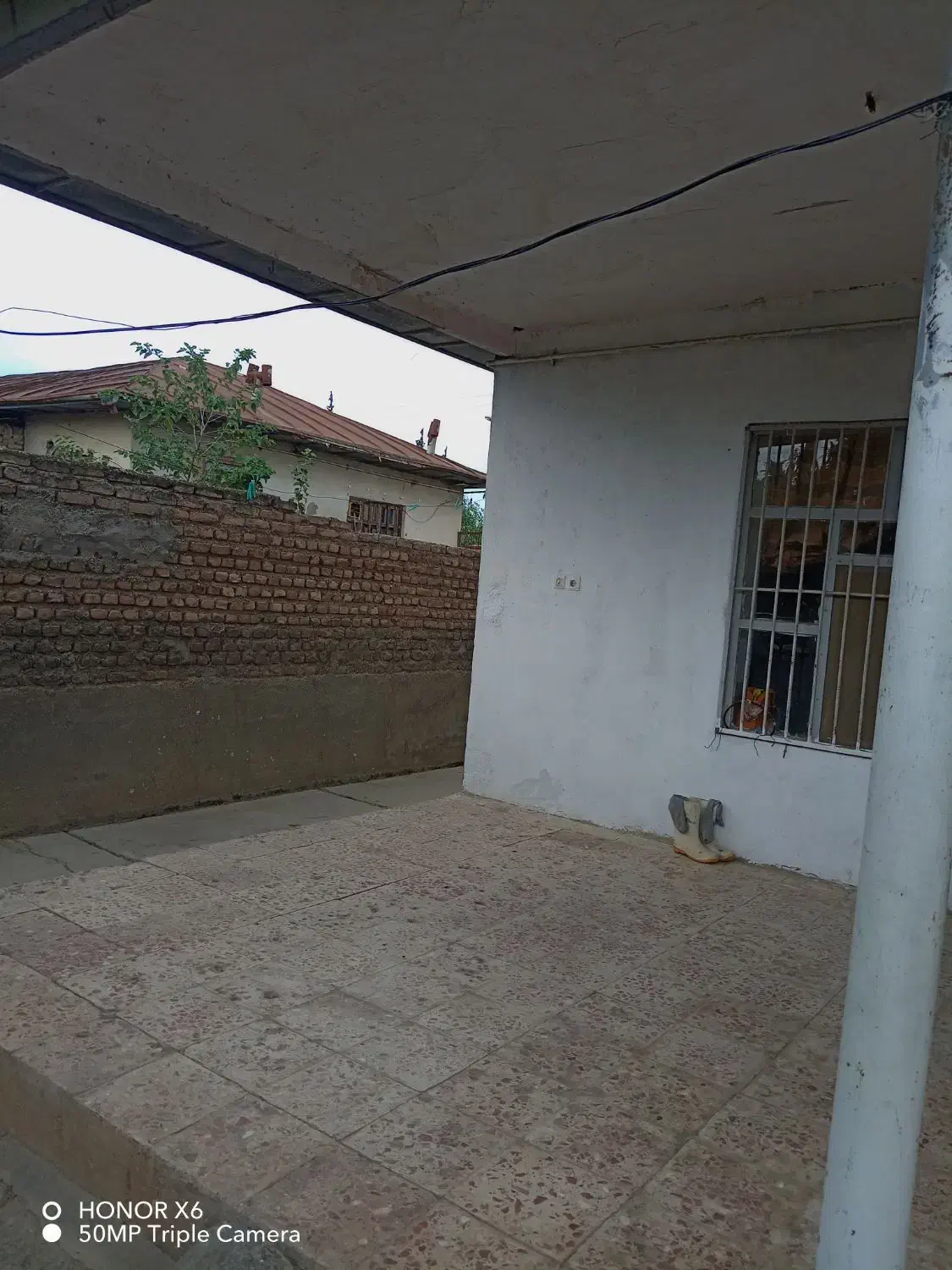 سیمان و پودرسنگ کاری و تخریب دیوار لوله کشی|خدمات پیشه و مهارت|خان ببین, |دیوار