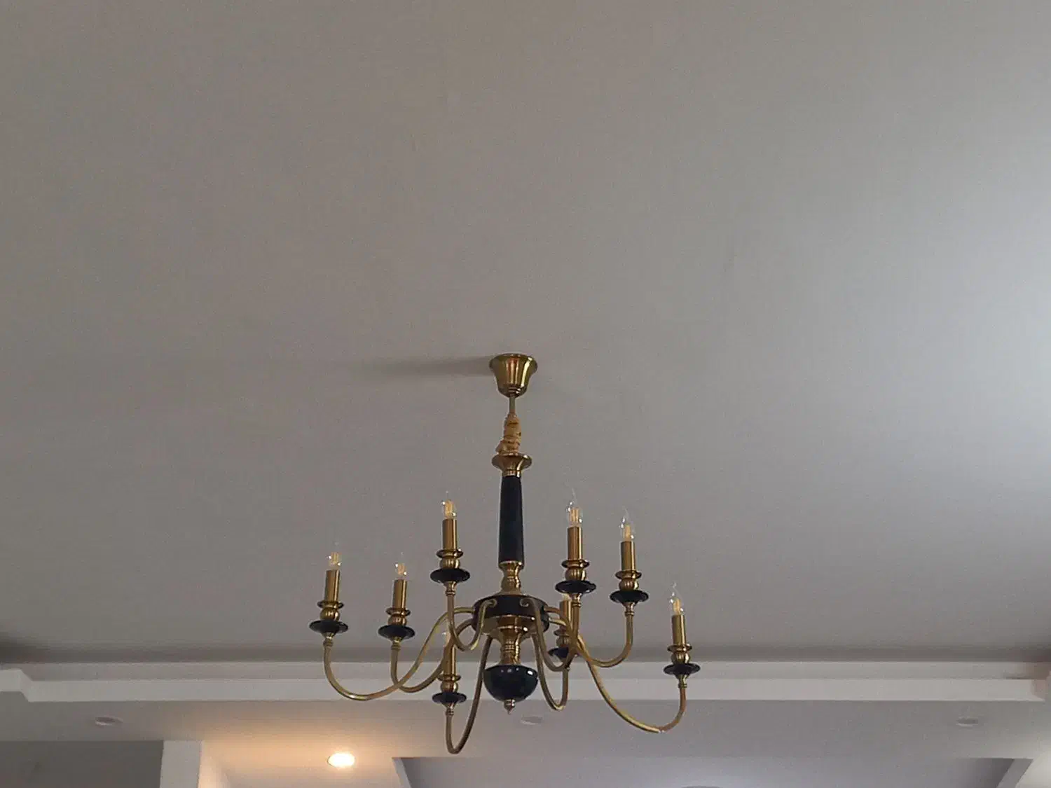 لوستر کاملا نو مناسب جهیزیه|لوستر و چراغ آویز|مشهد, سجاد شهر|دیوار