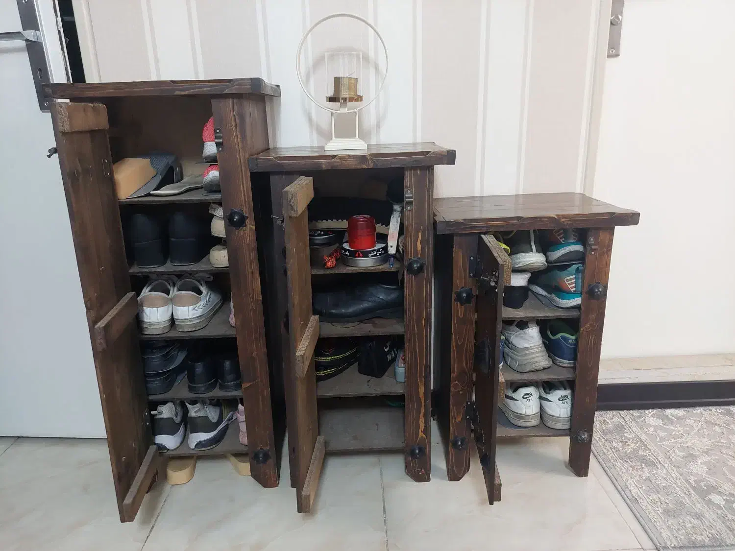 جاکفشی|جاکفشی، کمد، دراور|پرند, فاز ۶|دیوار