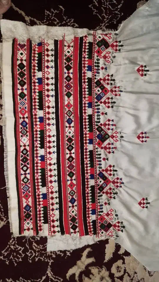 لباس تپه ای/ شال کریشی شده|لباس|سراوان, |دیوار