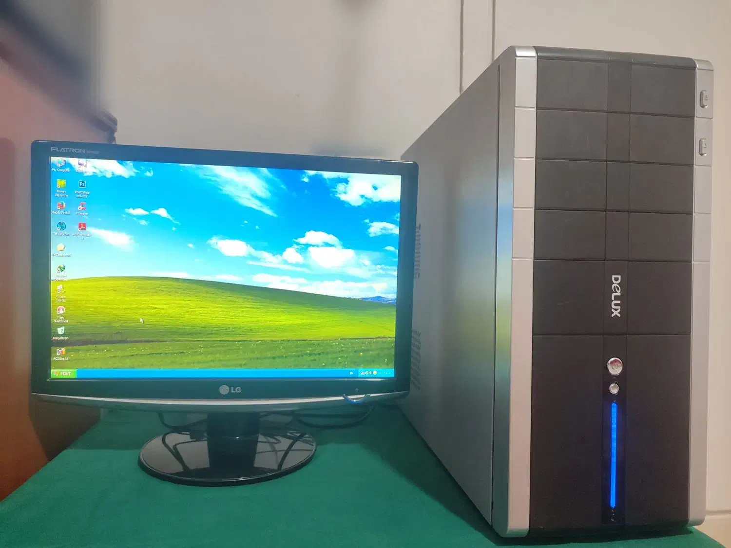 مانیتور FLATRON w1952s) LG) همراه با کیس Delux|رایانه رومیزی|تهران, قصر فیروزه ۲|دیوار