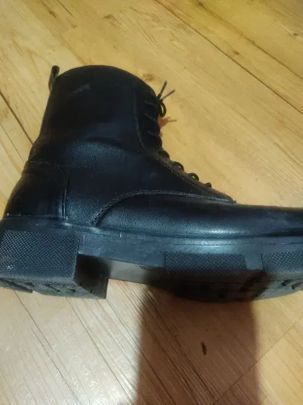 کفش|کیف، کفش، کمربند|سنندج, |دیوار