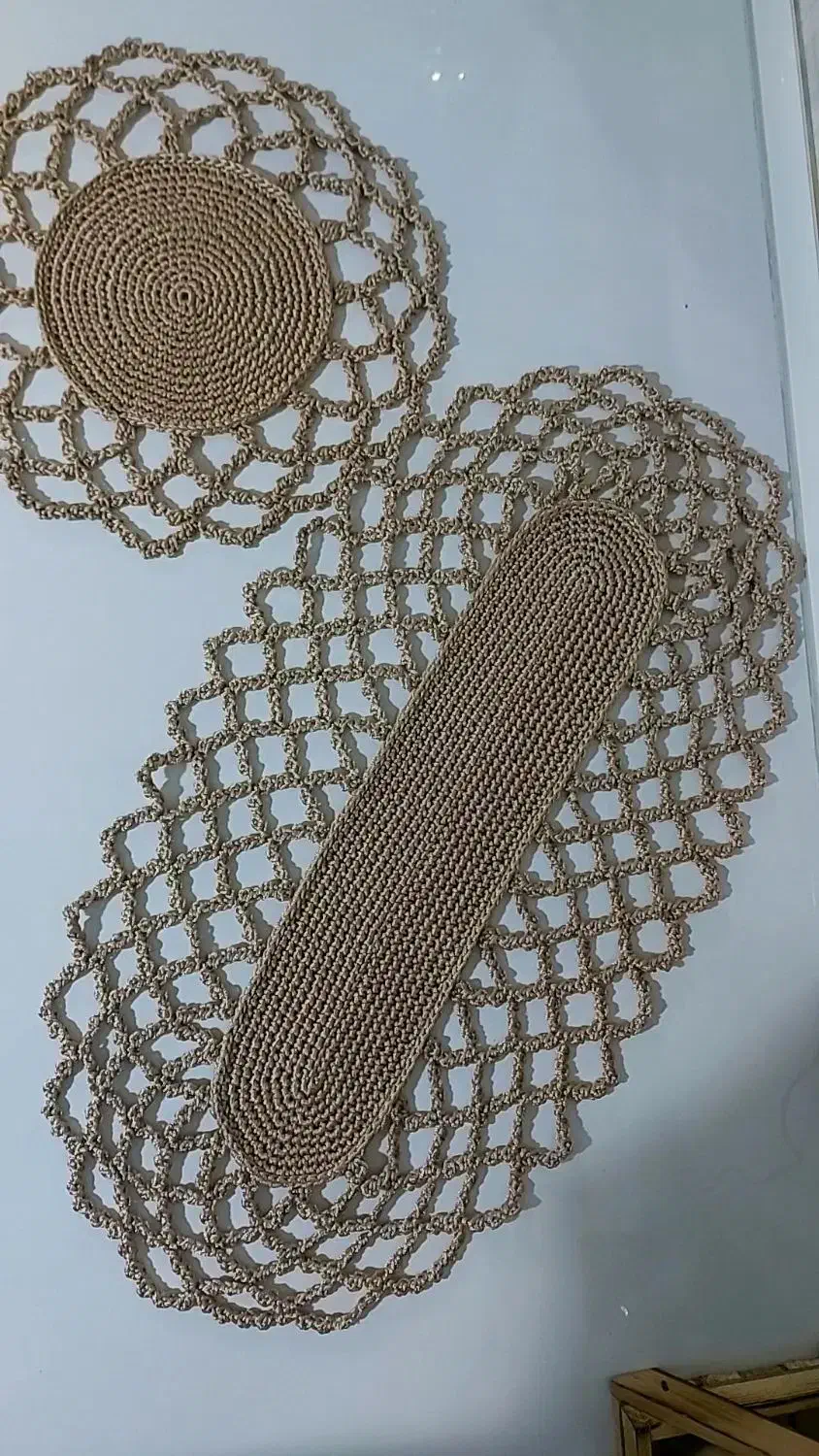 رومیزی و رانر و زیر بشقابی|پرده، رانر، رومیزی|رشت, گلزاران|دیوار