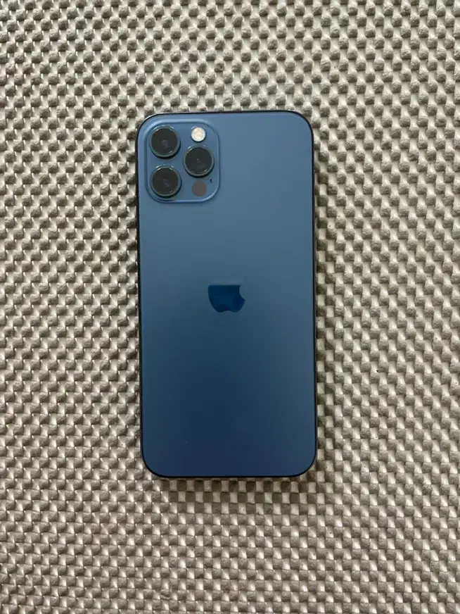 iPhone 12 Pro 256 lla|موبایل|مشهد, نیزه|دیوار