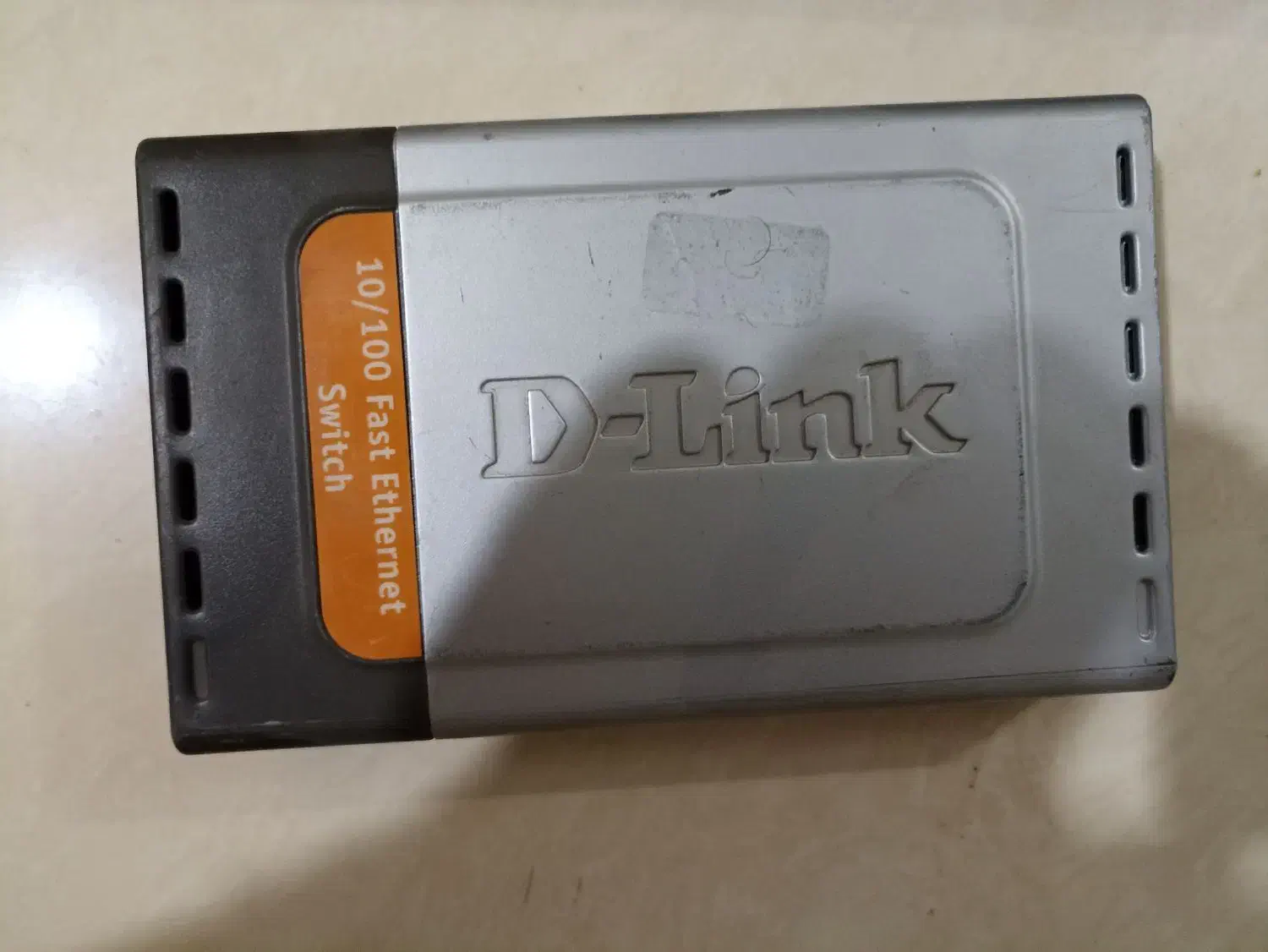 سویچ Dlink 8port|مودم و تجهیزات شبکه|مشهد, نوید|دیوار
