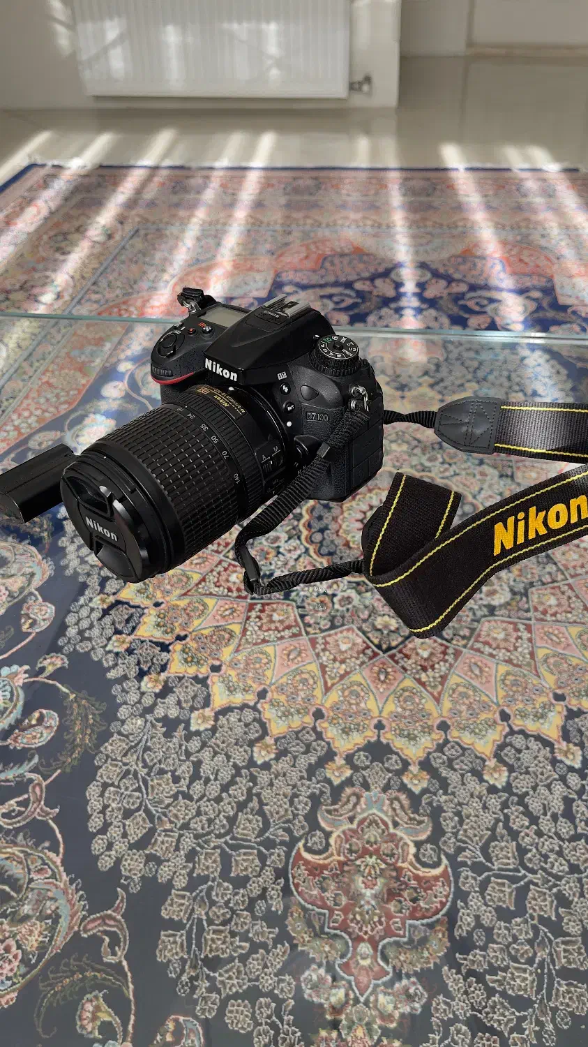 دوربین نیکون Nikon D7100 با لنز 18-140mm و‌سه پایه|دوربین عکاسی و فیلم‌برداری|تهران, امامت|دیوار