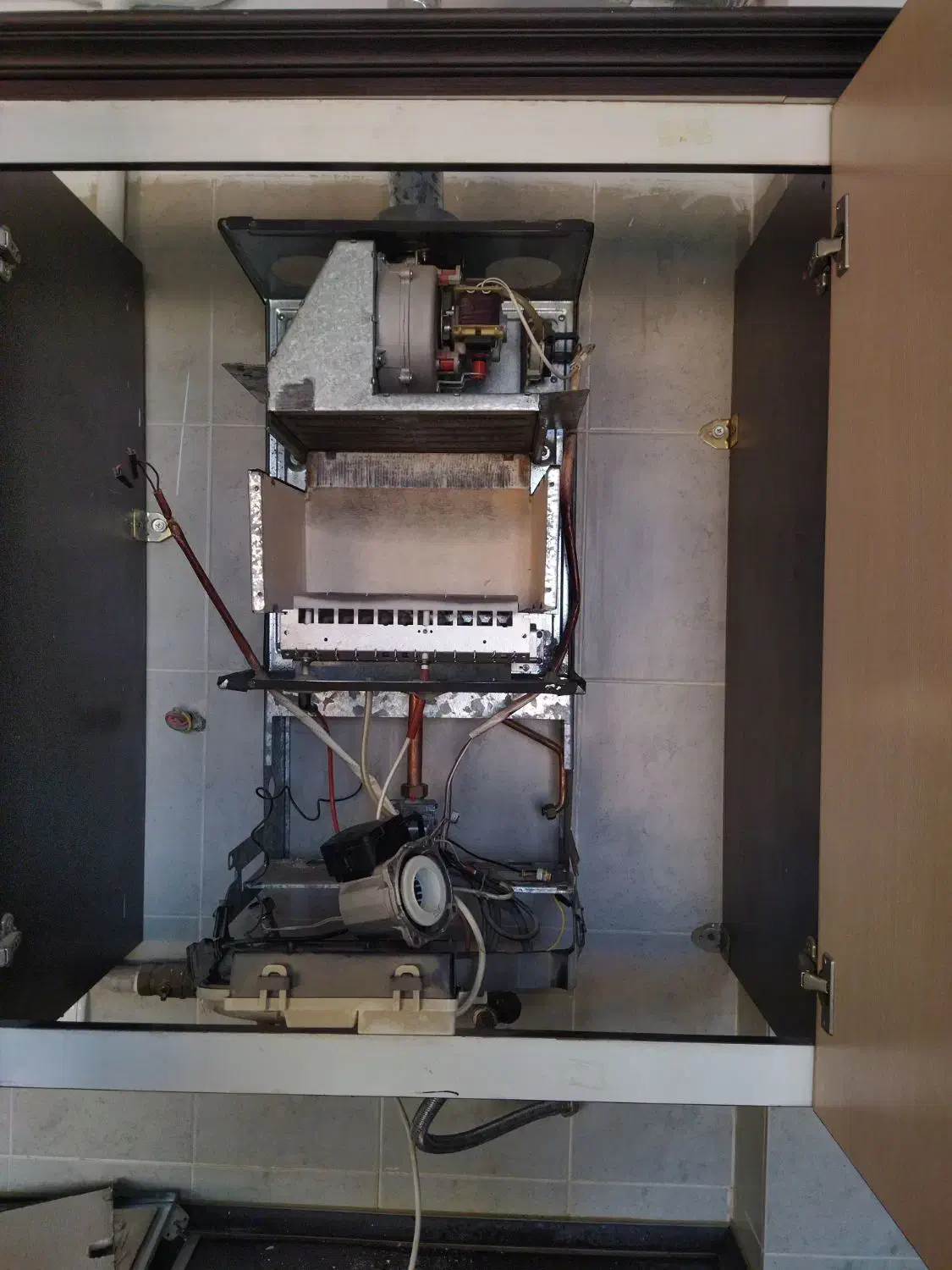 سرویس و تعمیر پکیج و آبگرمکن تضمینی|خدمات پیشه و مهارت|محمدشهر, ولدآباد|دیوار