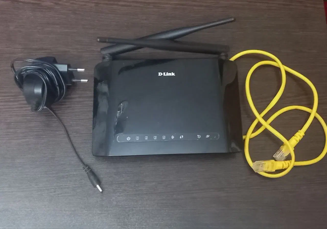 مودم بی‌سیم دی لینک D-Link مدل DSL-2740U در حد نو|مودم و تجهیزات شبکه|شیراز, ریاستی|دیوار