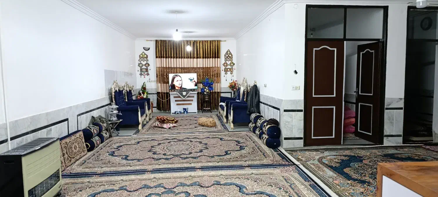 خانه ویلایی فروشی تکمیل واقع در سربیشه|فروش خانه و ویلا|سربیشه, |دیوار