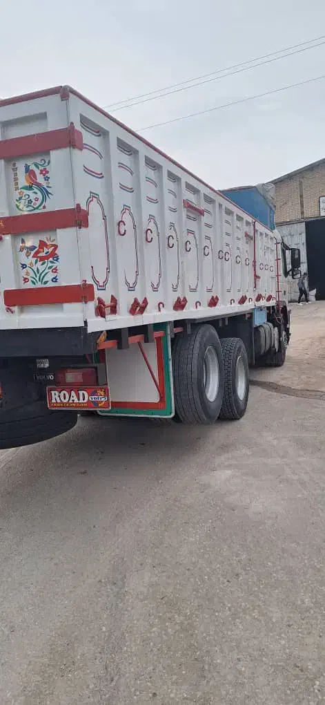 اف ام ۸۴ بدون رنگ|خودرو سنگین|شاهینشهر, فرودگاه هسا|دیوار