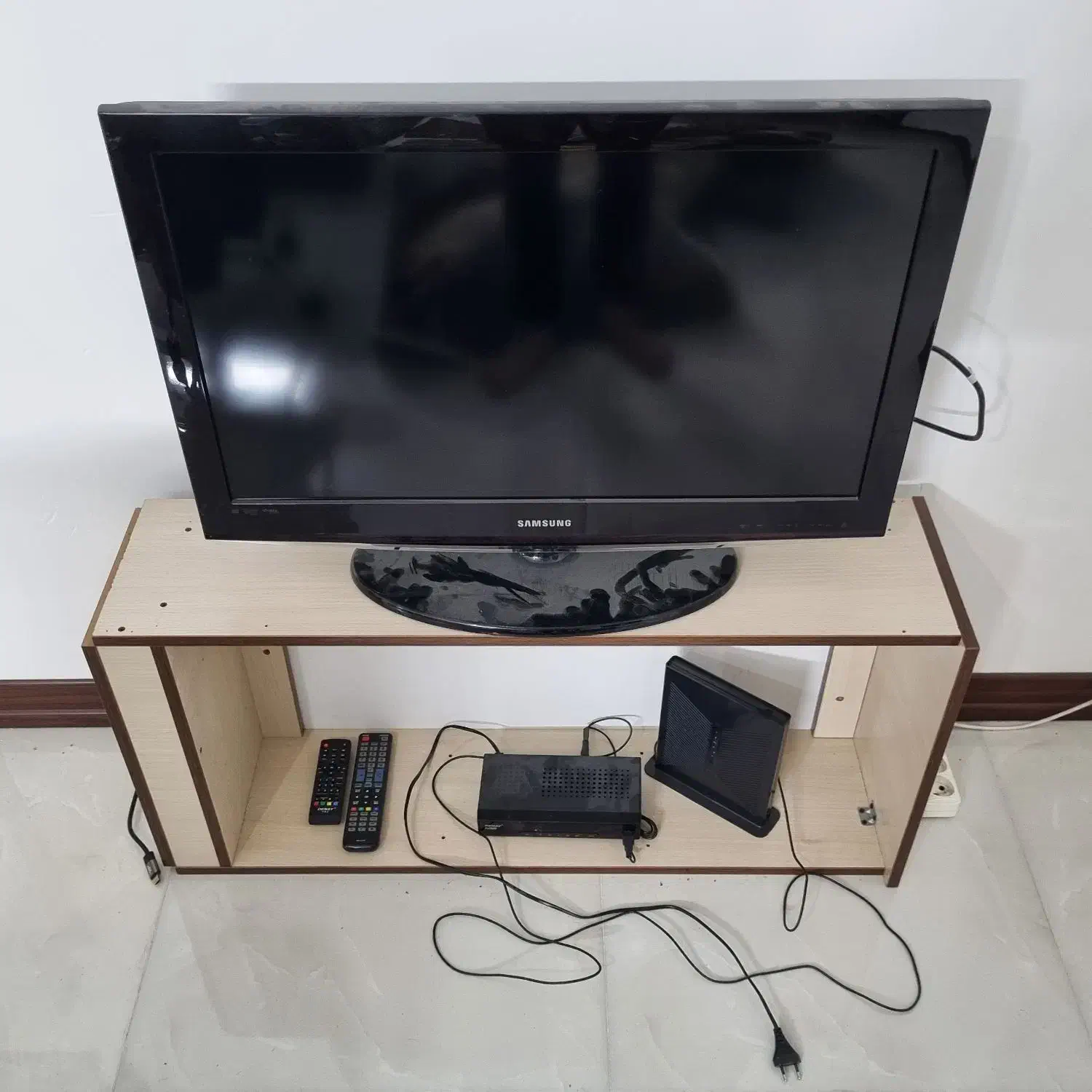 تلویزیون ال سی دی 32 اینچ سامسونگ|تلویزیون و پروژکتور|قم, پردیسان|دیوار